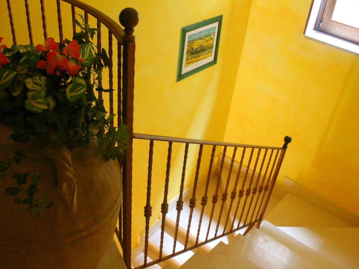 Bed and Breakfast La Chiocciola Trentinara Exterior foto