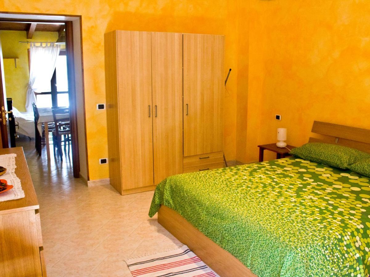 Bed and Breakfast La Chiocciola Trentinara Exterior foto
