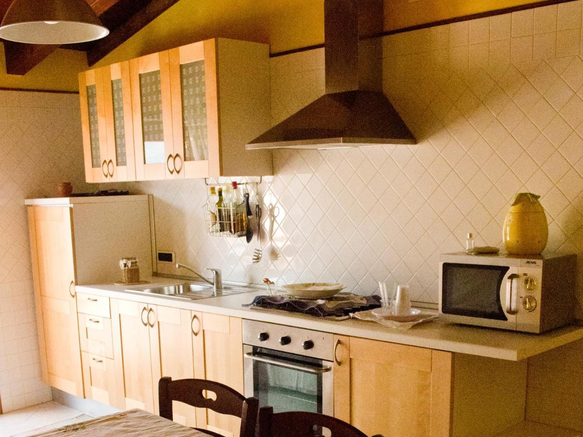 Bed and Breakfast La Chiocciola Trentinara Exterior foto