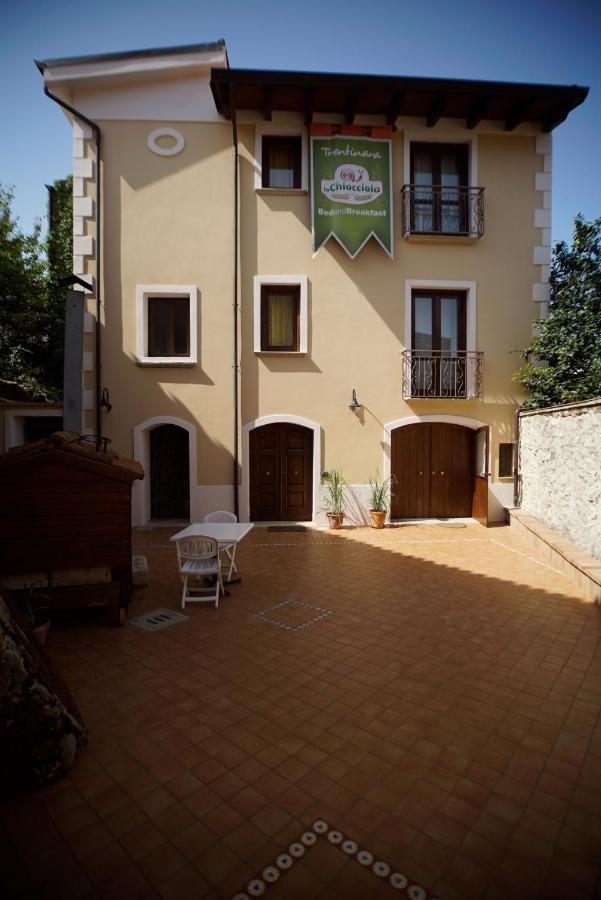 Bed and Breakfast La Chiocciola Trentinara Exterior foto