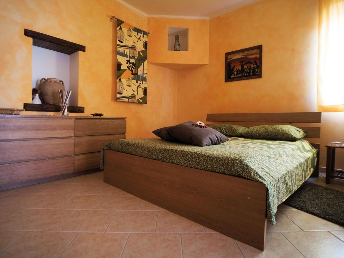 Bed and Breakfast La Chiocciola Trentinara Exterior foto